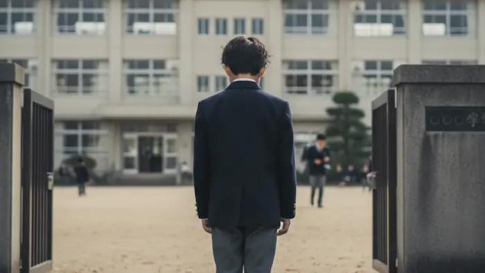 世界中で「2割」の子が学校と距離を置いている